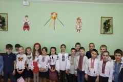 Вітання з Днем вишиванки від учнів