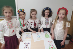 Вітання з Днем вишиванки від учнів