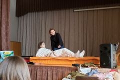 Захід для учнів та вчителів закладу "Надання першої медичної допомоги в умовах воєнного стану"